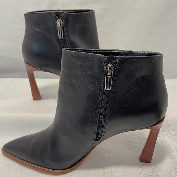Vince Camuto Women's Pezlee Island Stiletto Black Leather Booties Size 10M - Picture 2 of 12